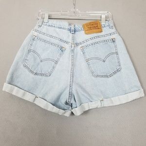 Vintage Levi's 910 mom jean shirts high rise